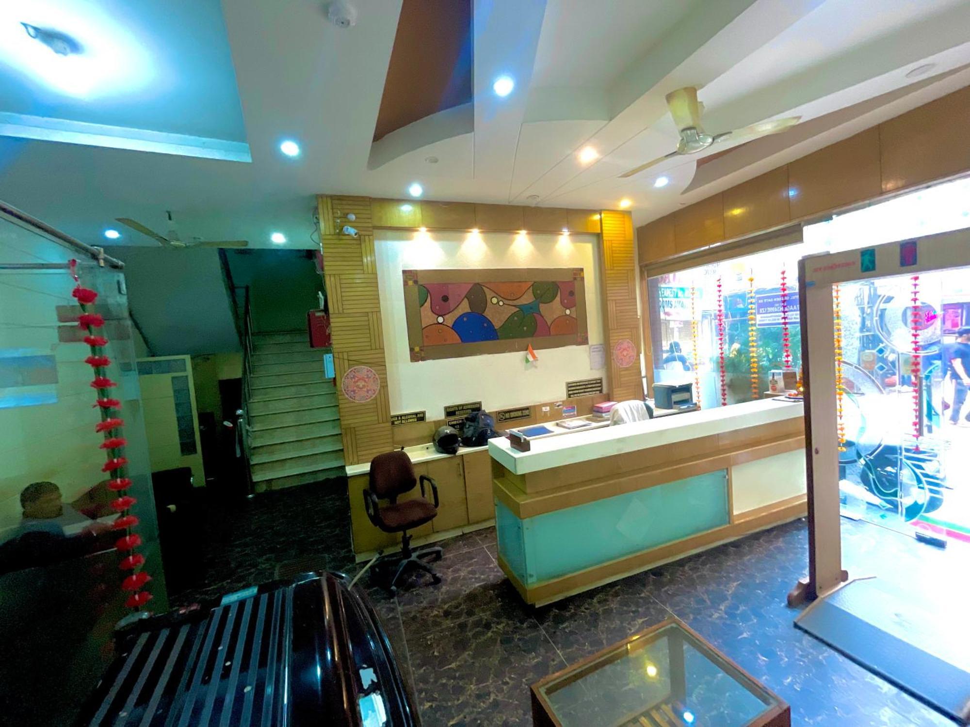 Hotel Golden Gate Neu-Delhi Exterior foto